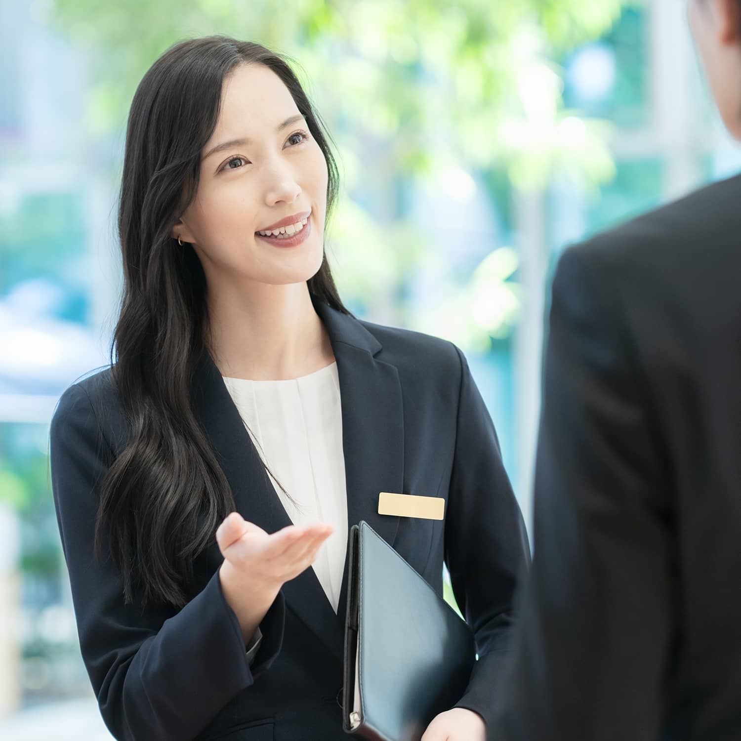 接客・サービス業 必見。顧客との信頼関係を築きファン化させるコミュニケーション研修とは