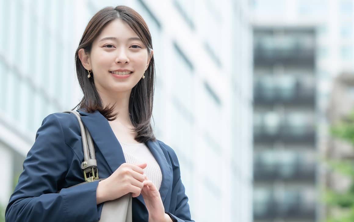 企業のブランドイメージアップにつながる、社員一人ひとりの魅力をプロデュースする身だしなみ研修とは。