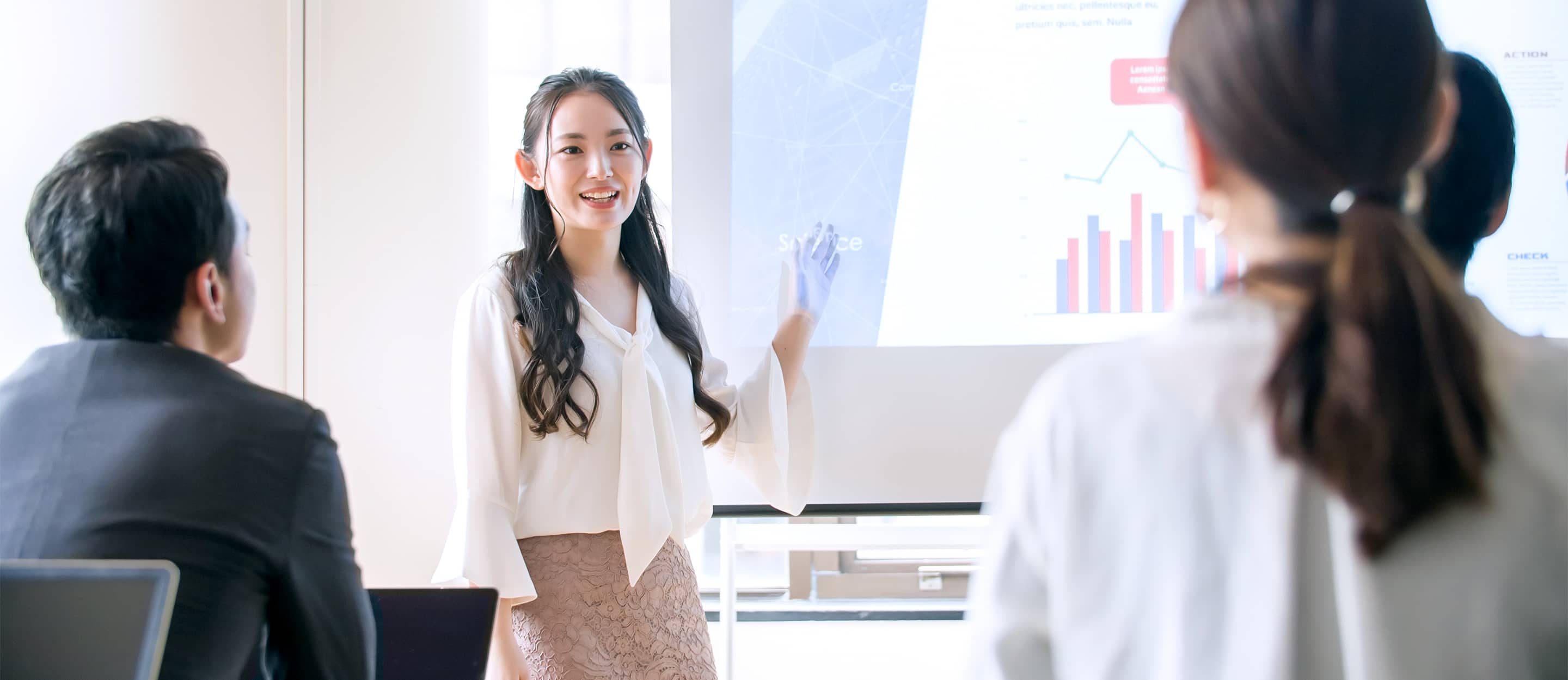 お客さまの心をつかみ、ビジネスを成功へ導くCS研修とは