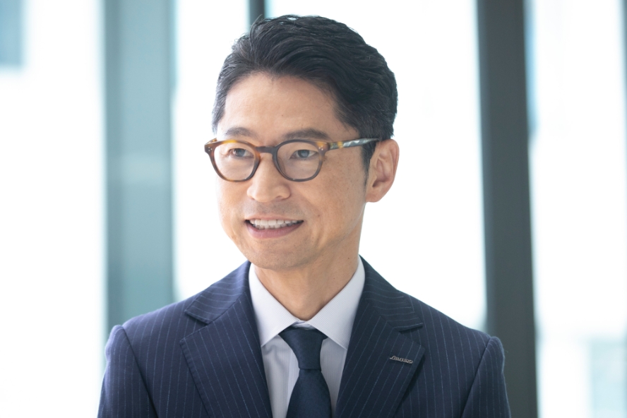 Dr. Katsunori Yoshida, Chair of Review Panel and Executive Officer at Shiseido