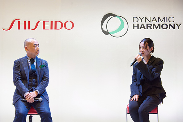 Shihori Oyama and Tomohiro Fujita