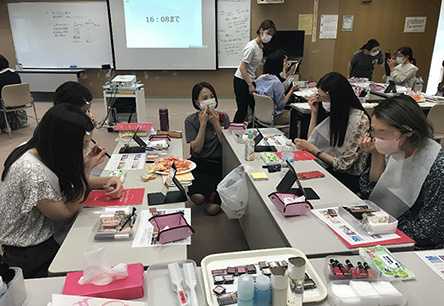 Beauty session at Machi, Watashi, Kirameku Women’s Campus Yamagata