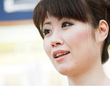 濱崎 奈緒さん