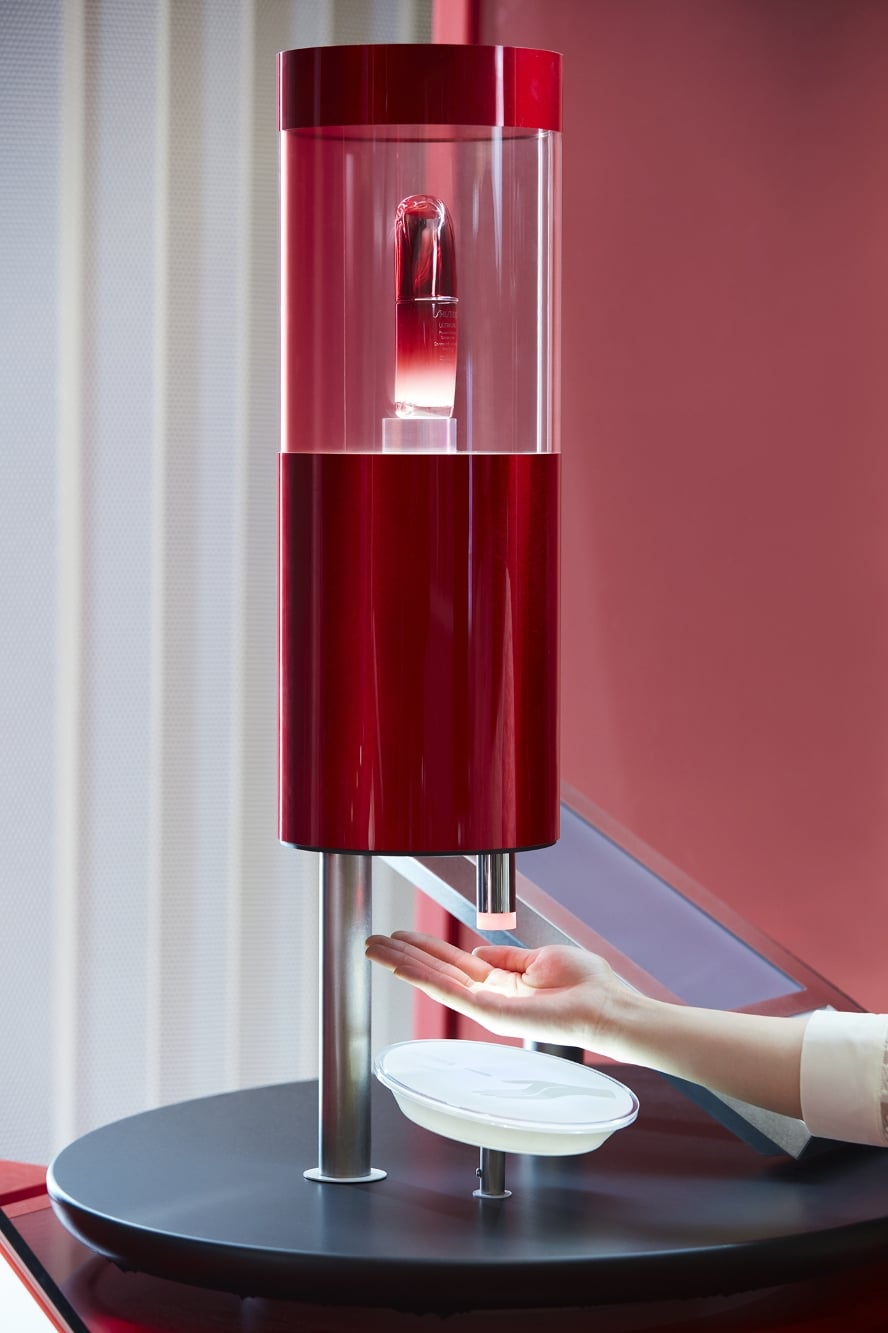 ULTIMUNE is dispensed by hand sensor