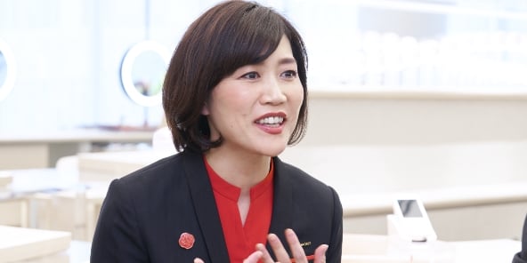 Store Manager Yumiko Ishibashi