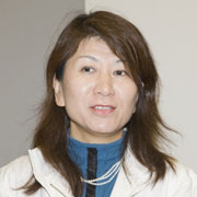 中野氏