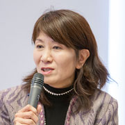 中野氏