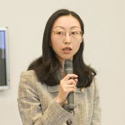 浅野 明子氏