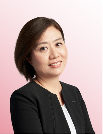 Executive Officer / Chief Brand Officer / Clé de Peau Beauté Mizuki Hashimoto