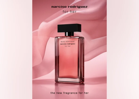 「narciso rodriguez」フレグランス新商品のMUSC NOIR ROSE