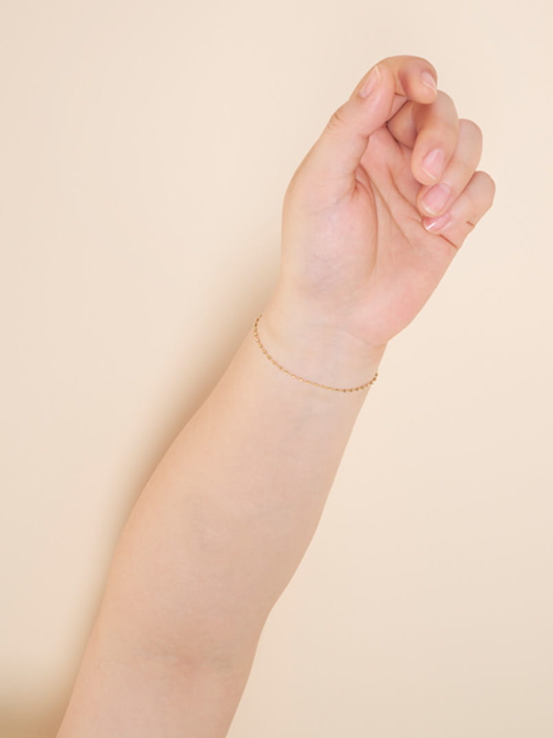 After coverage using Perfect Cover Foundation MC n (N10, CT-Y) and Loose Powder n (1)