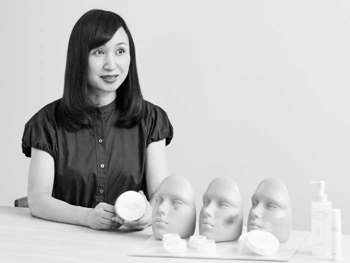 パーフェクトカバー商品開発チーム 商品開発担当 村木香織（むらき かおり）